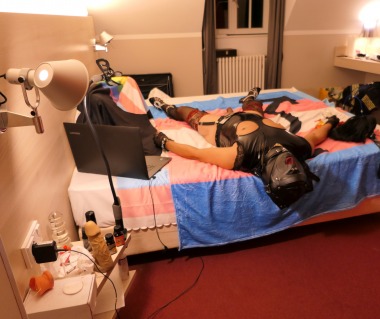 F&uuml;r BESONDERE Herren biete ich sogar die volle Anonmit&auml;t an was mir Absolut auch sehr sehr gef&auml;llt >